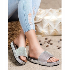 SHELOVET Modne kristalne papuče srebro 1