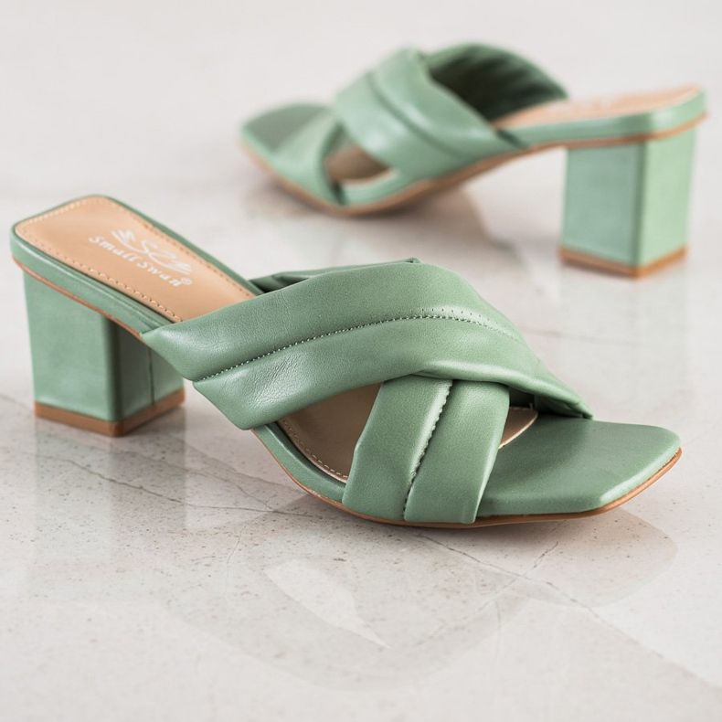 Small Swan Elegantne eko kožne papuče zelena 1