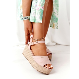 Sandale na klin s pletenicom Big Star FF274749 Goli ružičasta 2
