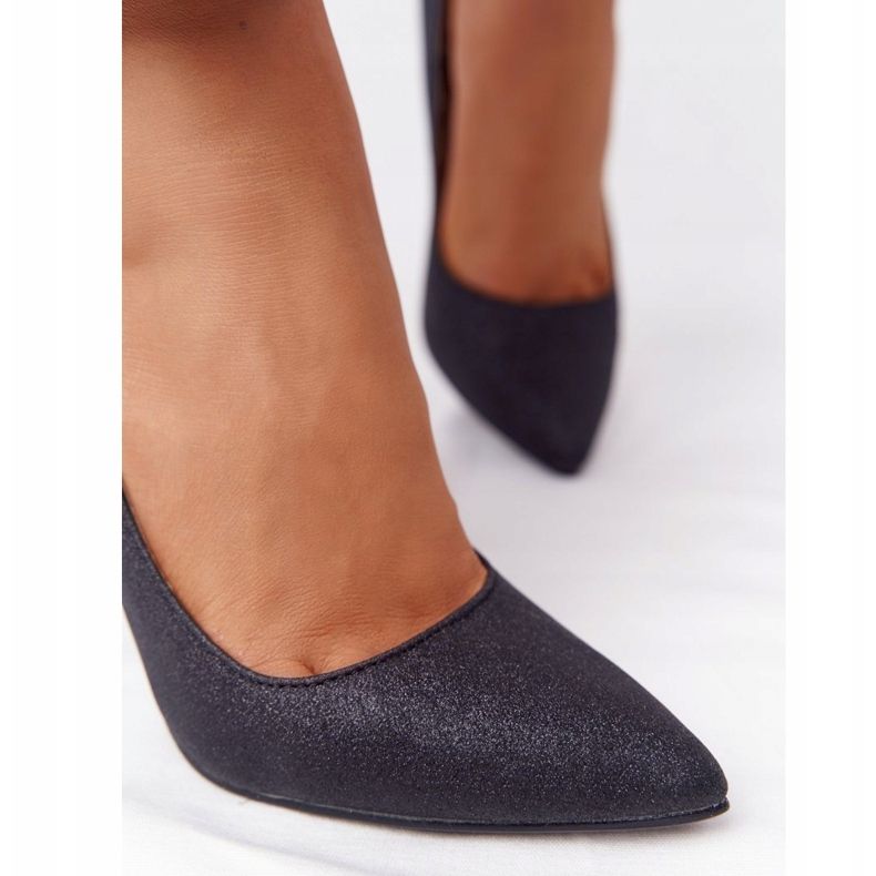 Elegantne sjajne štikle Lu Boo u crnoj boji crna 1