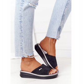 Crne papuče na klin Sergio Leone SK042 crno 2