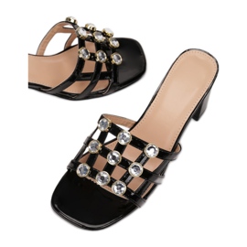 Vices Poroci YU070-38-crni crna 1