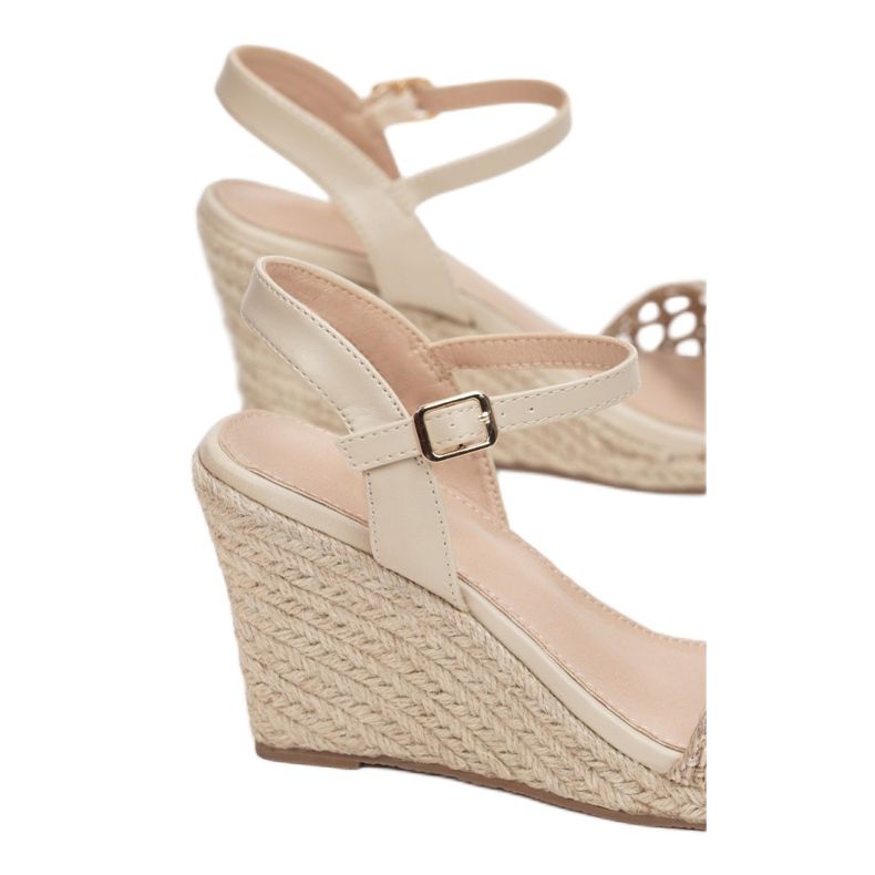 Vices Poroci LEE065-471-goli 1