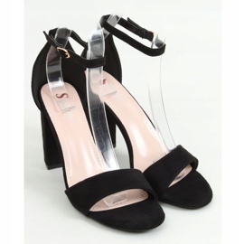 Crne sandale na postolju TU132P Black crna 1