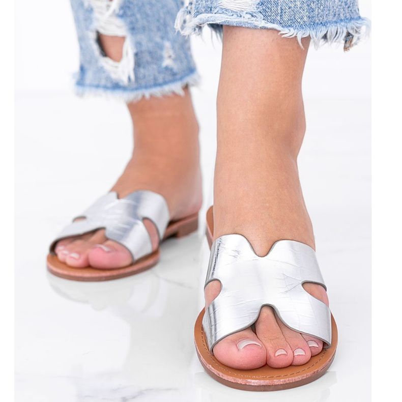 Srebrne papuče u uzorku krokodilske kože Phoenix srebro 1