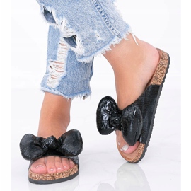 Crne papuče s mašnom od Norrisa crno 1