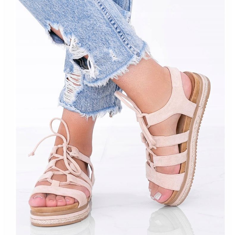 Layla sandale na vezanje u bež boji 1