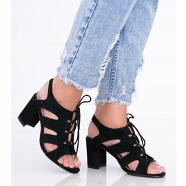 Crne sandale na vezanje na stupu Isabella crna 1