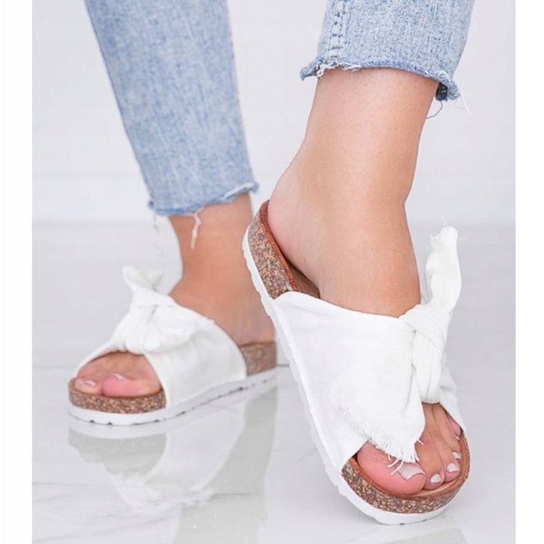 Bijele sandale na potplatu od Martenn pluta bijela 1