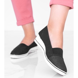 Crne sjajne balerinke na klinu Glam Star crno 1