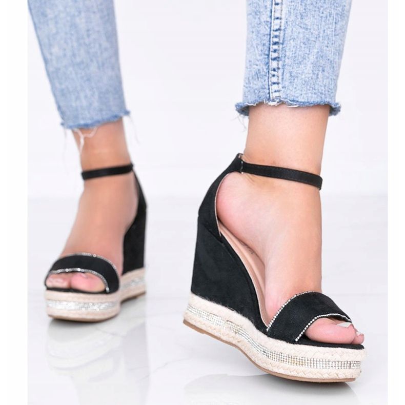 Crne sandale na klin s kubnim cirkonijem Sun Sparrow crna 1