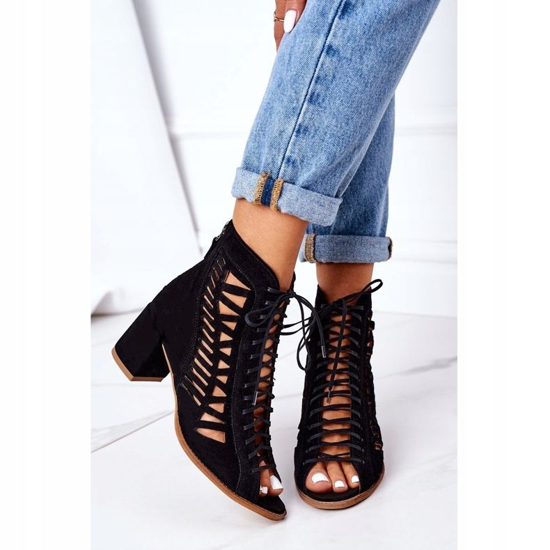 Ažurirane čizme od antilopa Maciejka Crvena 04040-01 Crna crno 1