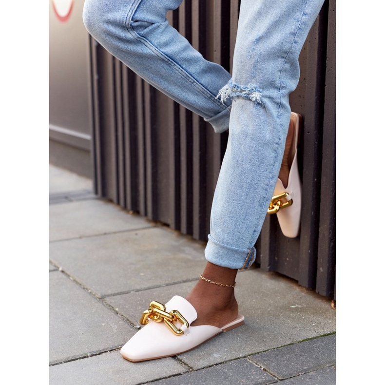 Bež papuče s gornjim dijelovima i lancem bež zovu me 2