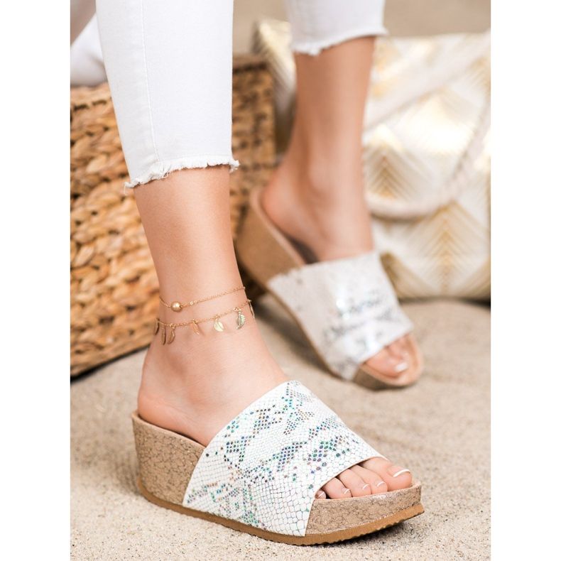 Bona Bijele papuče na klin bijela 1