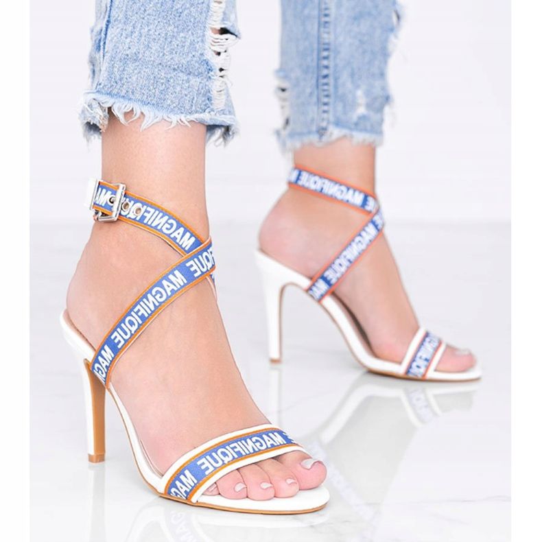 Venusi bijele sandale sa potpeticom na petu bijela 1