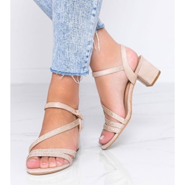 Bež sandale na stupu s hidra kubičnim cirkonijem 1