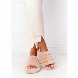 PS1 Krznene papuče na bež platformi pahuljica 2