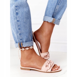 PS1 Kožne papuče s lancem bež boje korak po korak 1