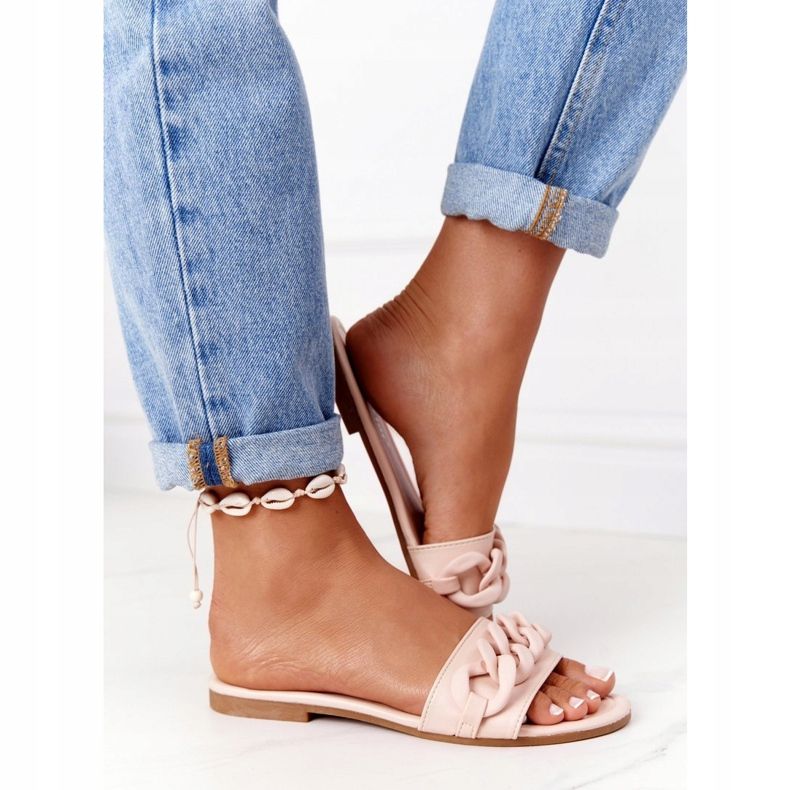 PS1 Kožne papuče s lancem bež boje korak po korak 1