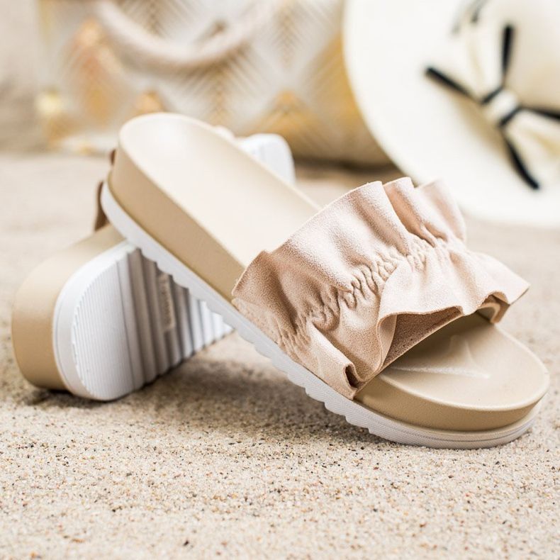 SHELOVET Bež papuče na platformi 1