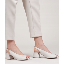 Marco Shoes Bijele kožne sandale 1573P sa stabilnom petom bijela 1