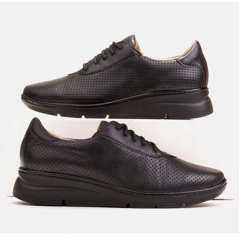 Radoskór Udobne crne ženske cipele za šire stopalo crna 1