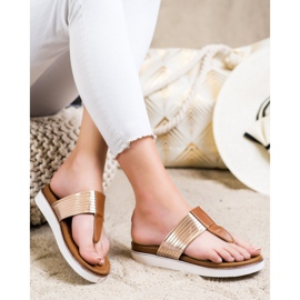 Cm Paris Udobni japanke od eko kože smeđa zlatni 1