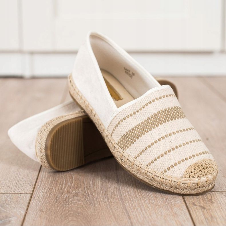 Ideal Shoes Espadrile s uzorkom bež 1