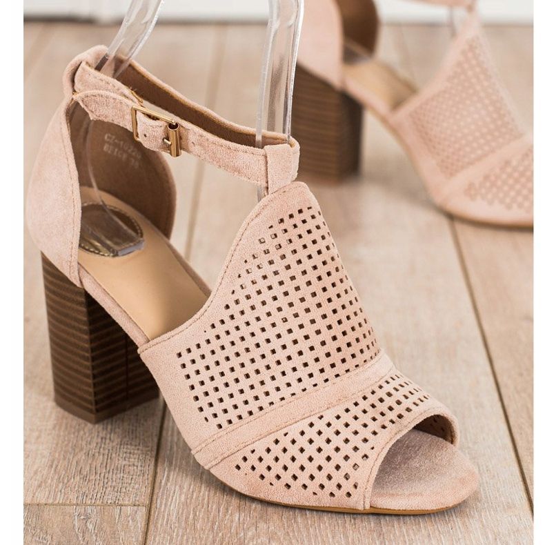 SHELOVET Ugrađene otvorene sandale bež 1