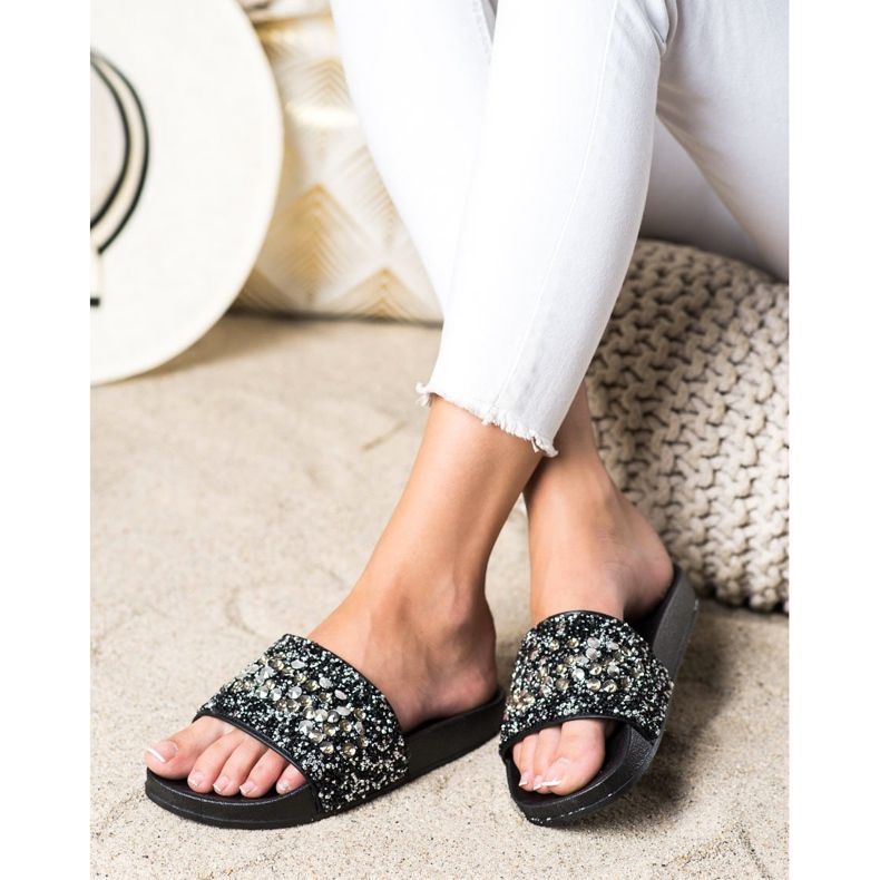 SHELOVET Papuče s ukrasima crno 1