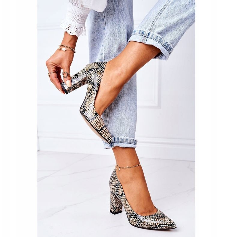 Lewski Shoes Kožne pumpe sa životinjskim uzorkom Lewski cipele 2453 Crno-bež 1