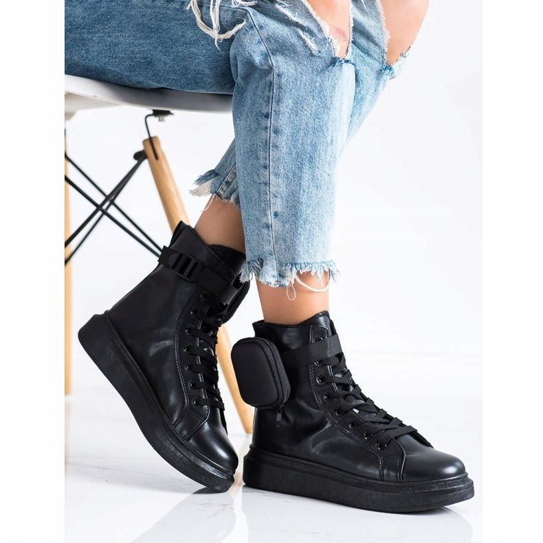 SHELOVET Cipele na vezanje s džepom crna 1