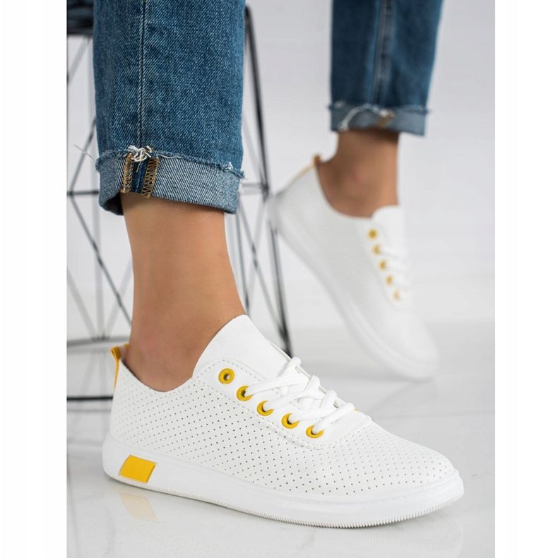 SHELOVET Ažurne tenisice bijela 1