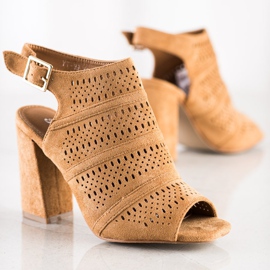 Renda Ažur sandale na postu smeđa 1