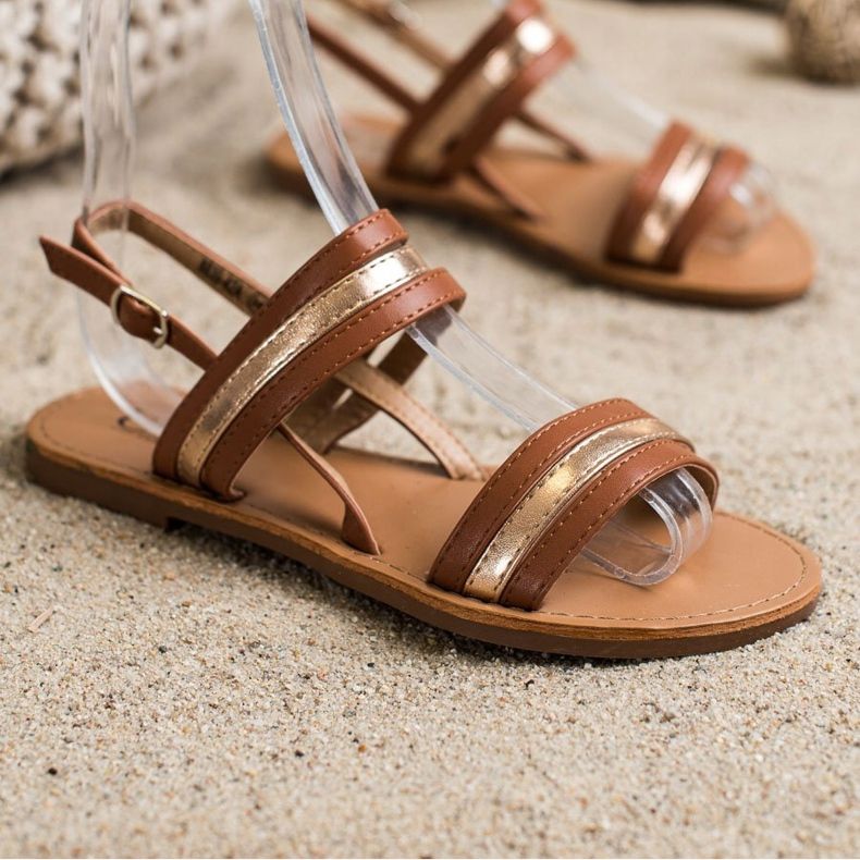 Cm Paris Ravne sandale od eko kože smeđa 1