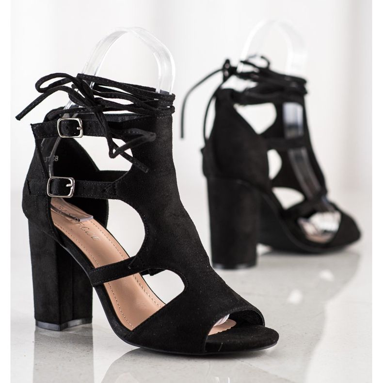 Bestelle Urađene sandale s uvezom crno 1