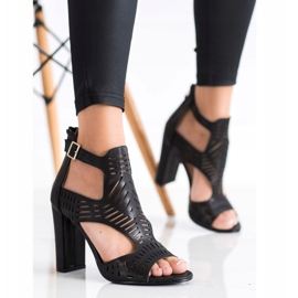 Renda Ažurne modne sandale crna 1