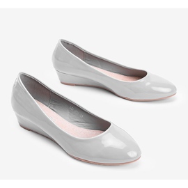 Sive pumpe na Chantal niskoj klinnoj peti siva 2