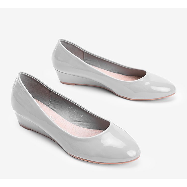 Sive pumpe na Chantal niskoj klinnoj peti siva 2