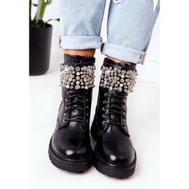 PS1 Topli radnici s biserima sada ili nikad crna 1