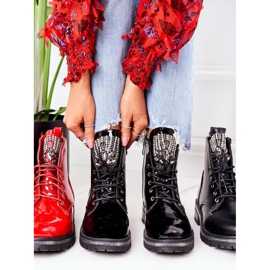 Lakirani topli radnici s crnim kubičnim cirkonijem crno 1