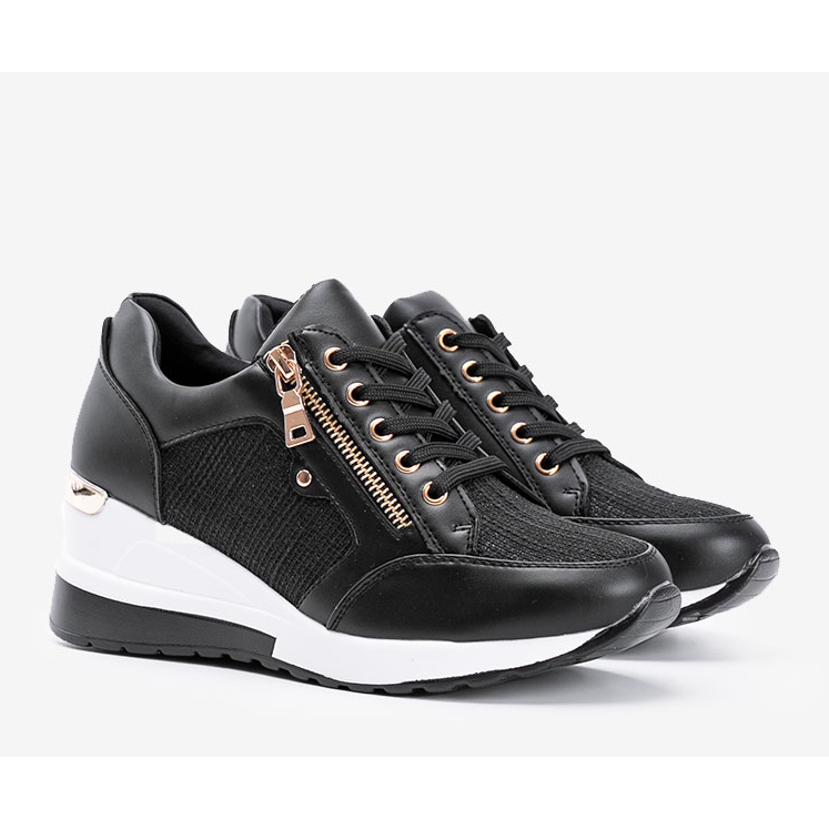 Crne sjajne tenisice na klinu The Moment crno 1