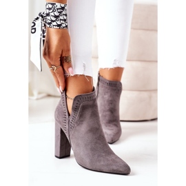 Tople čizme na postu Grey Sally siva 2