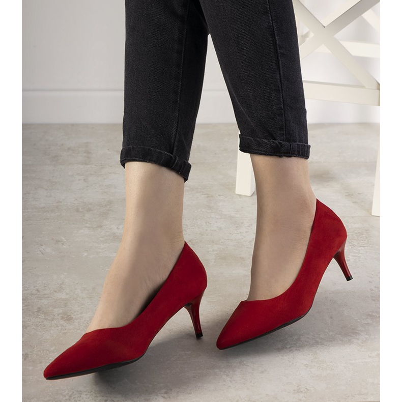 Ferri crvene pumpe na niskoj peti crvena 1