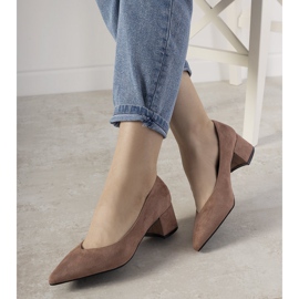 Ružičaste pumpe na Flore stupu ružičasta 1