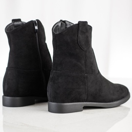 J. Star Crne kaubojke na klinu crno 1