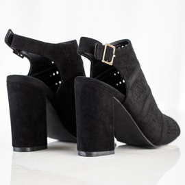 Renda Ažur sandale na postu crno 1