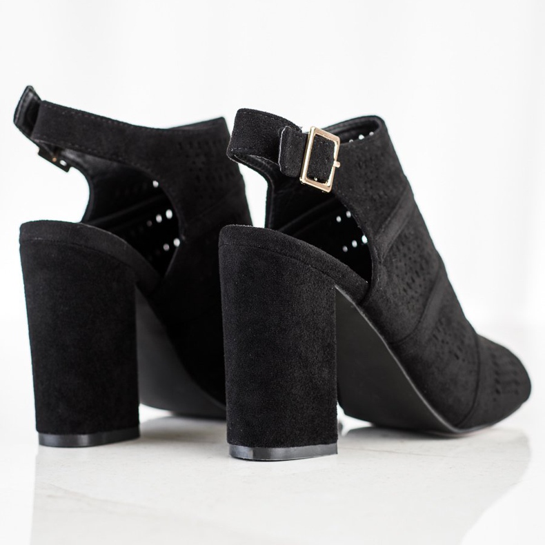 Renda Ažur sandale na postu crna 1