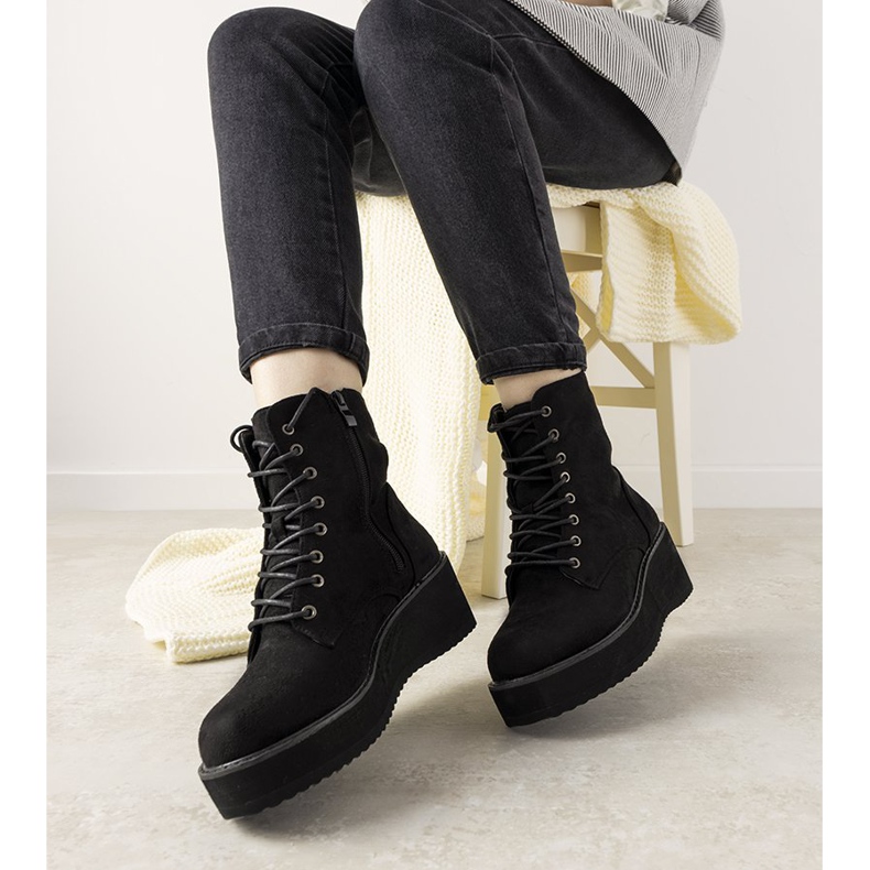 Crne čizme na visokom potplatu Dexter crna 1