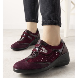 Maroon brogues na klinu Merante crvena 1